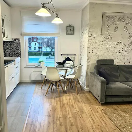 Apartament Polanki Z Basenem Blisko Plazy 公寓
